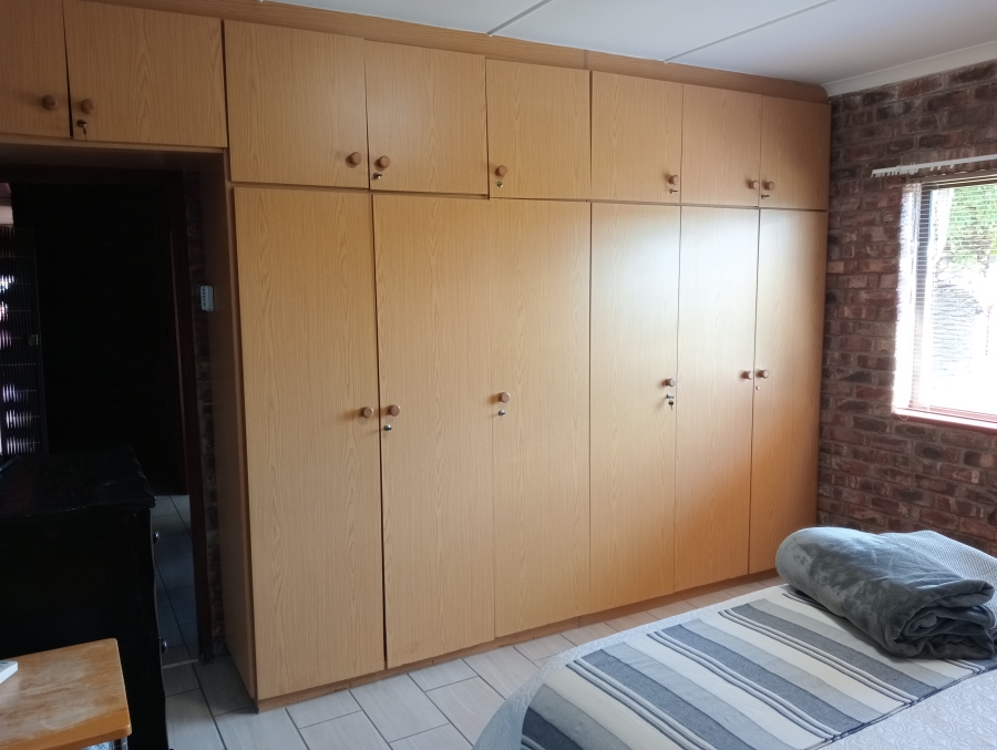 3 Bedroom Property for Sale in Campher Park Eastern Cape